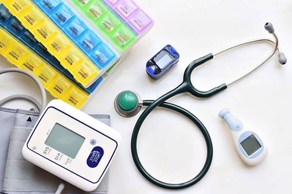 plastic-colorful-time-order-color-medicine-medical-equipment-medical-pills-doctor_t20_rodEQw